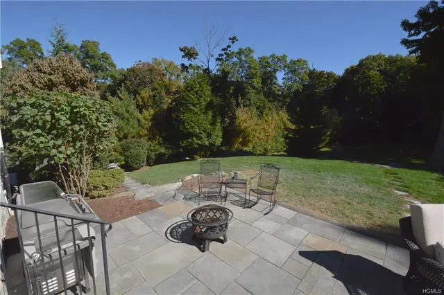 95 Aspinwall Rd