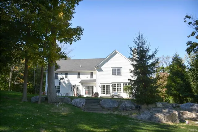 95 Aspinwall Rd