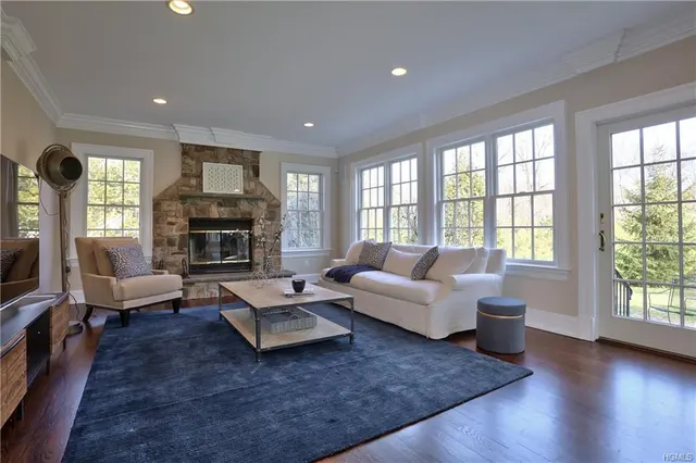 95 Aspinwall Rd