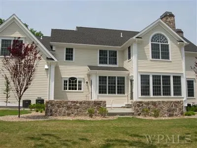 32 Austin Place