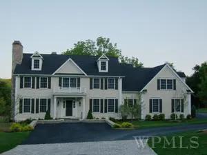 32 Austin Place