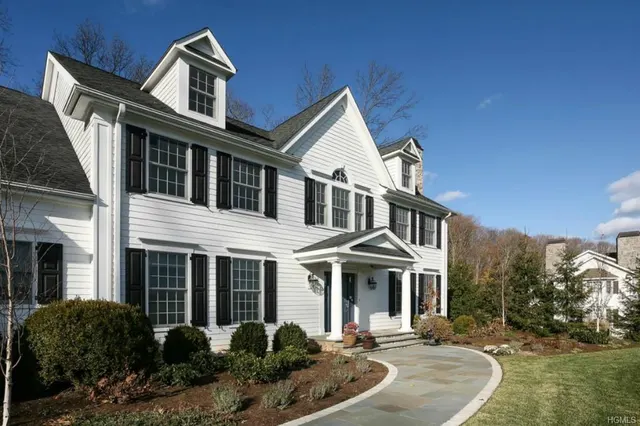 33 Austin Place