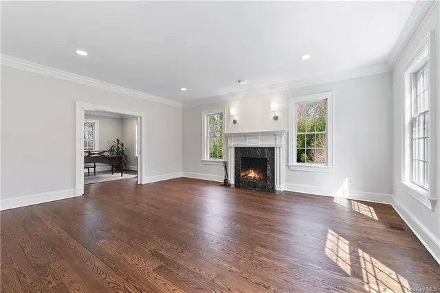 27 Autumn Ridge Rd