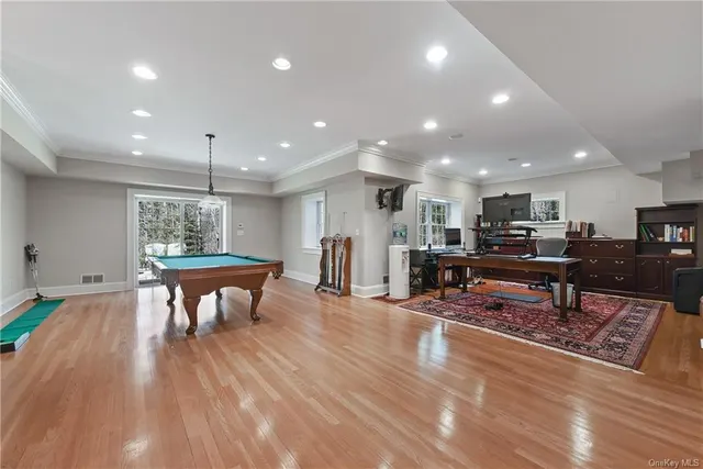 27 Autumn Ridge Rd