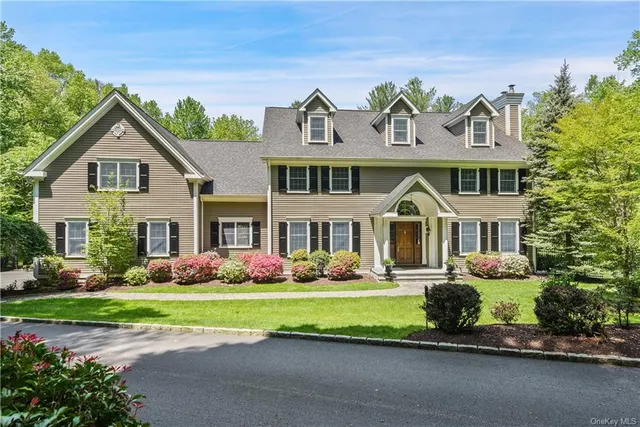 27 Autumn Ridge Rd