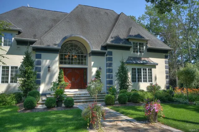 7 Barry Court