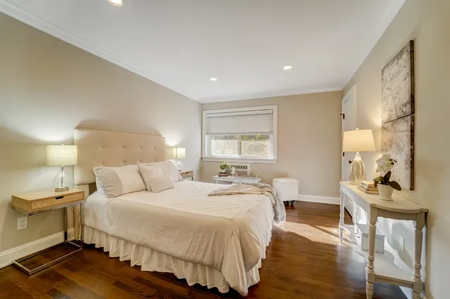 Castle Hill unit 2D
