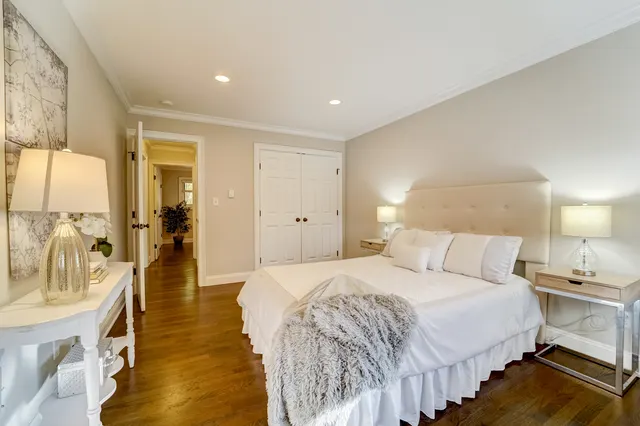Castle Hill unit 2D