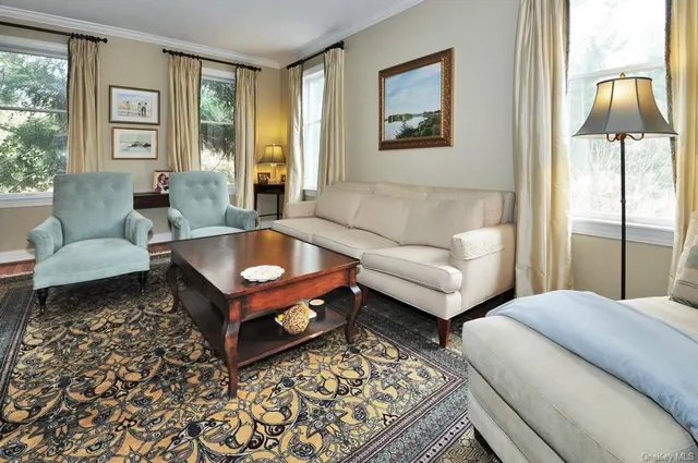 1 Henker Farm Lane