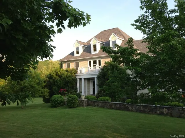 1 Henker Farm Lane