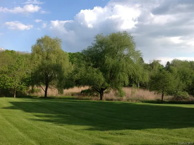 1 Henker Farm Lane