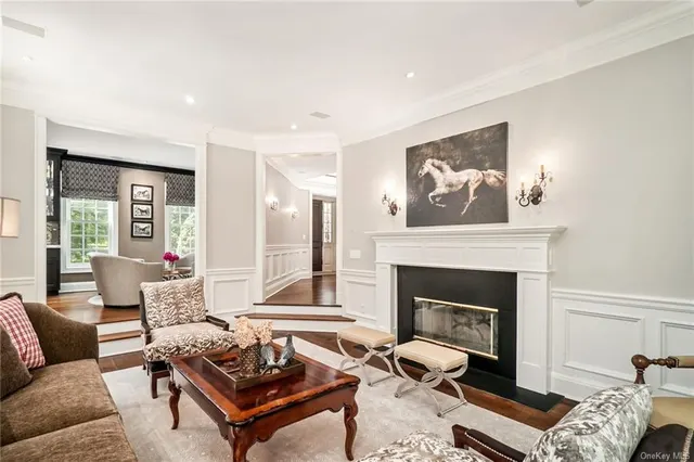 2 Henker Farm Lane