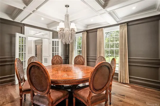 2 Henker Farm Lane