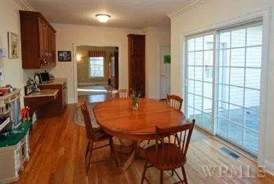 11 London Rd