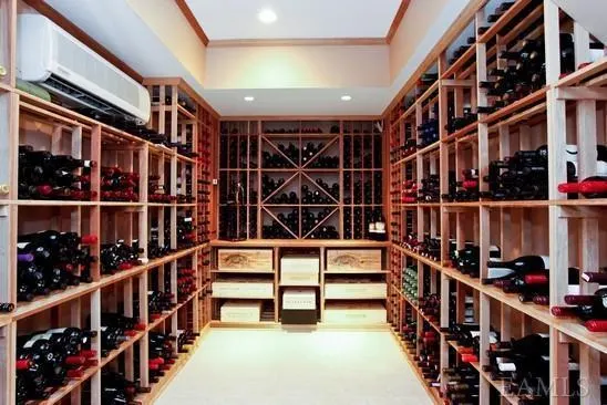 23 Major Tallmadge Lane