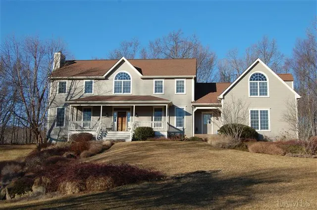 23 Major Tallmadge Lane