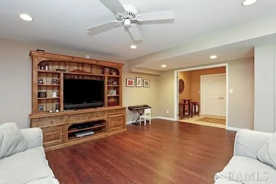 23 Major Tallmadge Lane