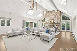 110 Meeting House Rd