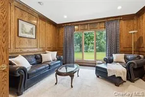 110 Meeting House Rd