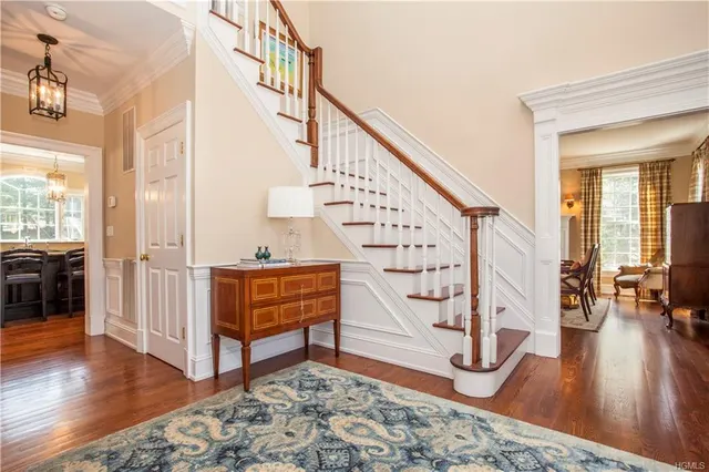 5 Morris Court