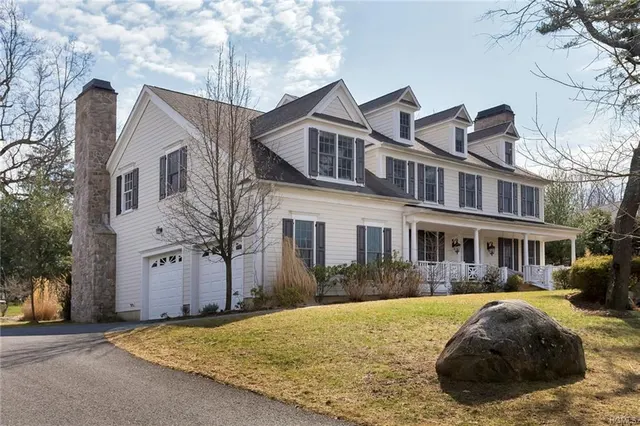 7 Morris Court