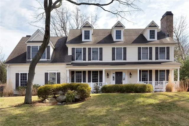 7 Morris Court