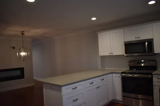 3 Oakridge Drive
