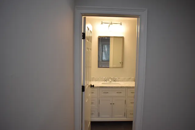 3 Oakridge Drive