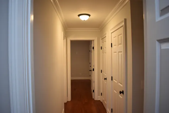 3 Oakridge Drive
