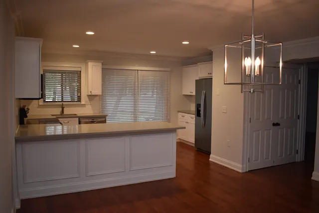 3 Oakridge Drive