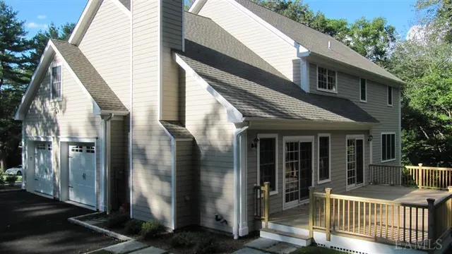 14 Quarry Lane