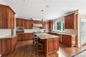 266 Salem Rd