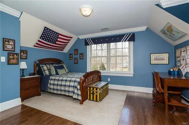 20 Silver Spring Lane