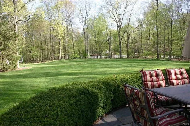 20 Silver Spring Lane