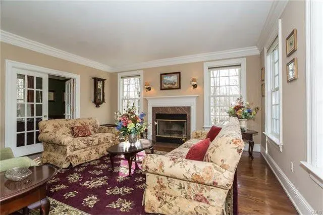 20 Silver Spring Lane