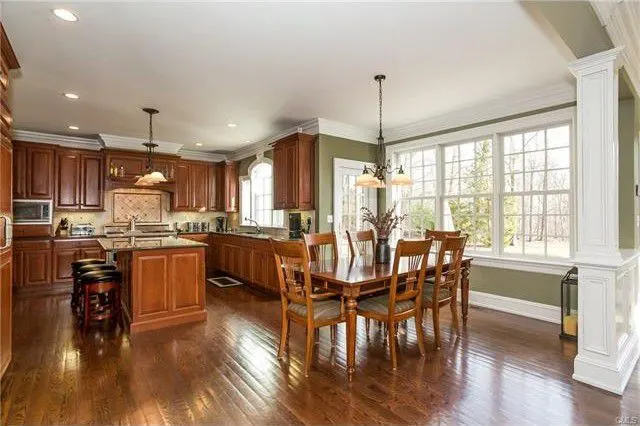 20 Silver Spring Lane