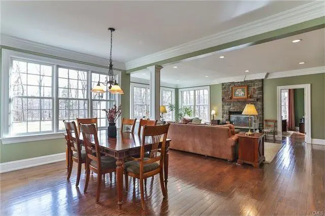 20 Silver Spring Lane
