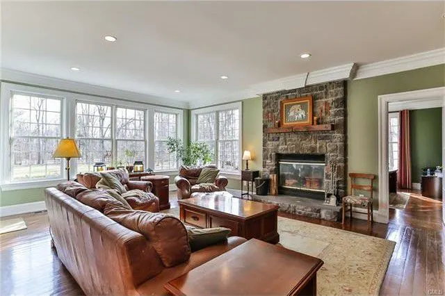 20 Silver Spring Lane