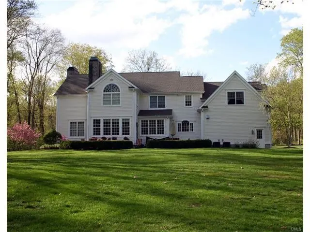 20 Silver Spring Lane