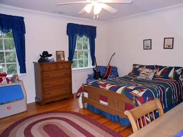 752 Titicus Rd