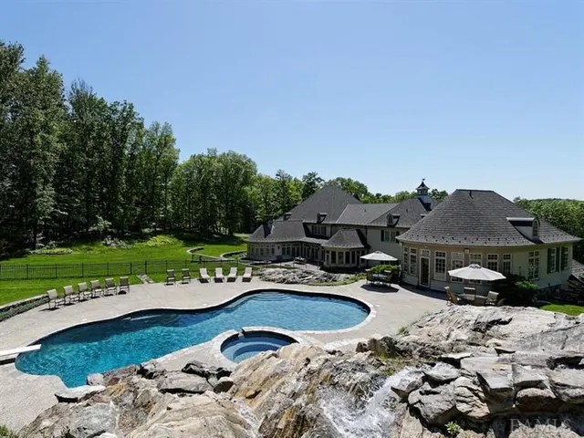 76 Todd Rd