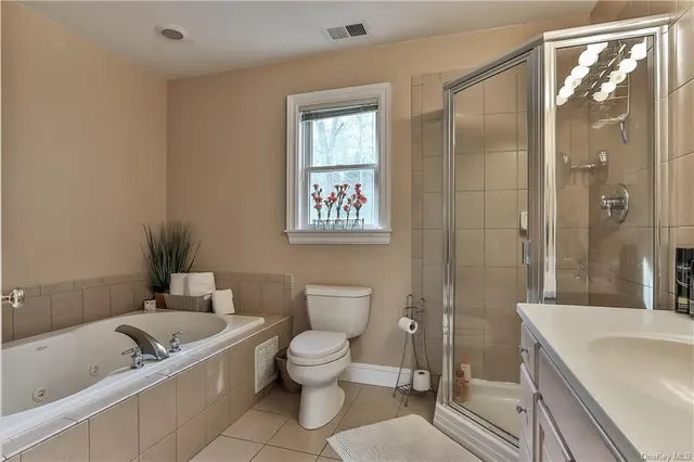 6 Wampus Court