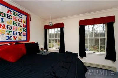 7 Woodway Rd