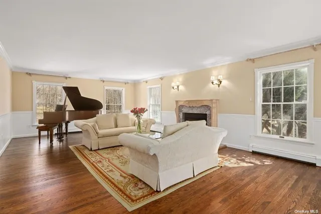 7 Woodway Rd