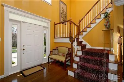 7 Woodway Rd